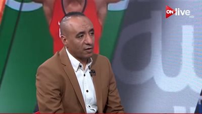فيديو.. ناقد رياضي: فرصة ميسي ورونالدو في الحصول على أفضل لاعب في العالم متساوية