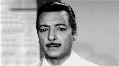  رشدي أباظة ..  تزوج أشهر فنانات العرب وقضى السرطان عليه
