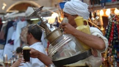 بيع العرقسوس.. مهنة شعبية منذ الفاطميين ومنسية في عصر 