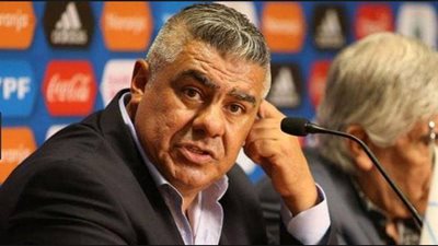 رئيس الاتحاد الأرجنتيني : لا نسعي للفوز بـ