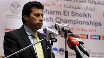 مؤتمر الشباب السادس.. على طريقة السيبر.. رامي رضوان لـ وزير الشباب قدامك دقيقتين
