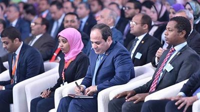 أهم تصريحات الرئيس السيسي خلال جلسة استراتيجية بناء الإنسان المصرى