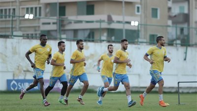 الإسماعيلى يستعد لمواجهة الأهلي بتدريبات بدنية شاقة