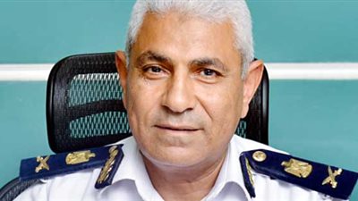مساعد وزير الداخلية يتفقد خدمات الطرق السريعة لتأمين رحلات المواطنين