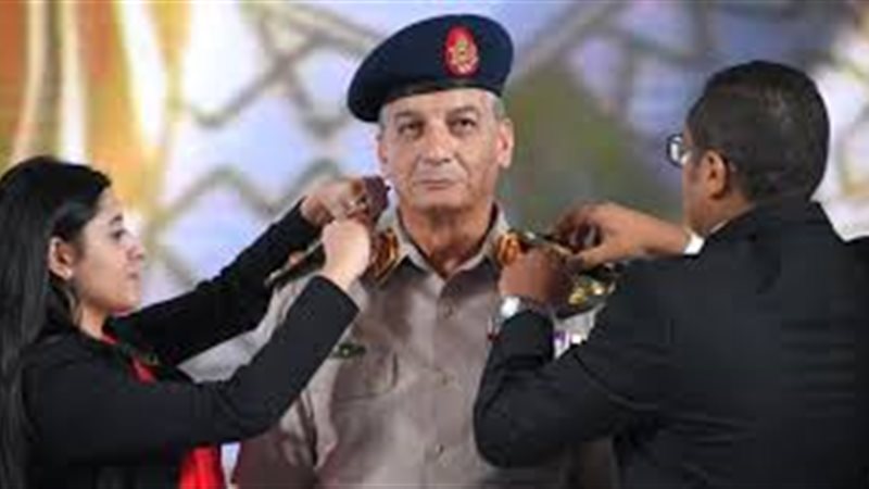وزير الدفاع