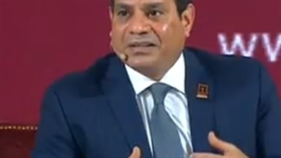 الرئيس السيسي خلال جلسة اسأل الرئيس: أنا مستعد أنزل مع الشباب في الشارع