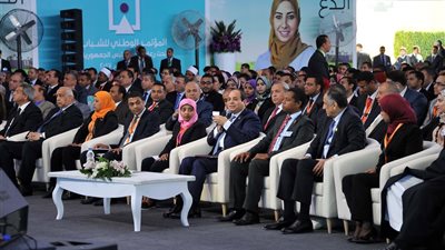 بث مباشر للجلسة الختامية للمؤتمر السادس للشباب 