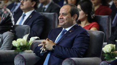 مؤتمر الشباب السادس .. الرئيس السيسي يتيج الفرصة لعضو الرقابة الإدارية لاستكمال كلمته ويؤكد: 