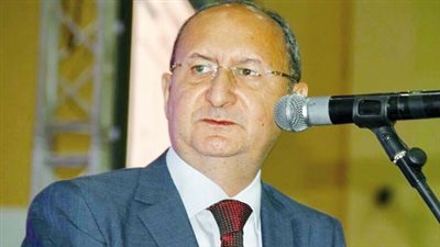 عاجل..  وزير الصناعة ينفي إلغاء الحكومة الإستراتيجية صناعة السيارات