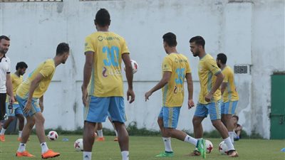الإسماعيلي يواصل تدريباته استعدادا للأهلى