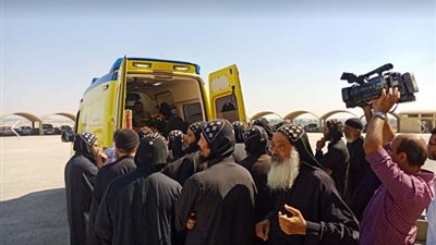 وصول جثمان نيافة الأنبا إبيفانيوس إلى ديره بـ وادي النطرون