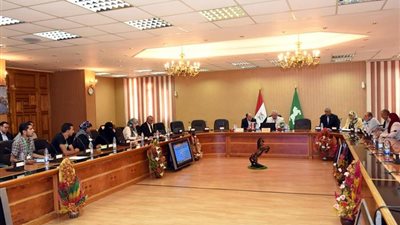 محافظ الشرقية: معاينة منزل بدون سقف لإحدى السيدات لـ مساعدتها