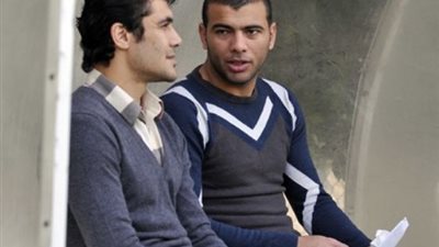 المشرف على الكرة في بيراميدز يعلق على اعتزال عماد متعب