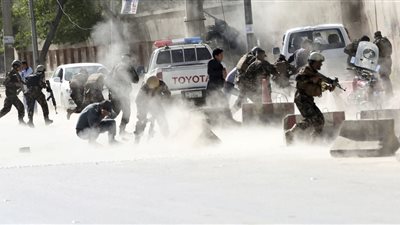 مقتل وإصابة 30 شخصًا في هجوم انتحاري بـ أفغانستان