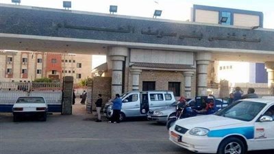 نجاة موظف بمجلس مدينة بني سويف بعد سقوطه من الدور الثالث