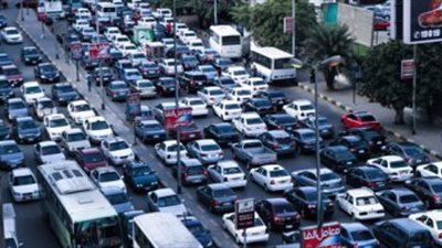 زحام مروري بمحاور وميادين القاهرة