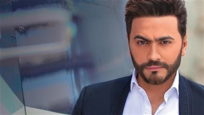 شاهد تألق تامر حسني في حفل هليوبوليس