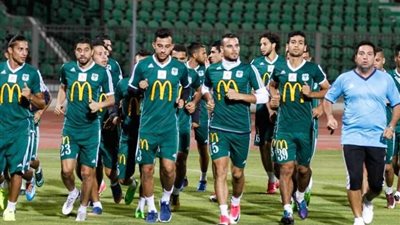 فيديو.. إحماء لاعبي المصري استعدادا لـ