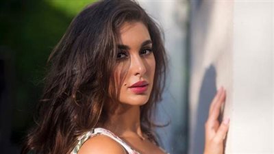 ياسمين صبري تشارك جمهورها صورة جديدة