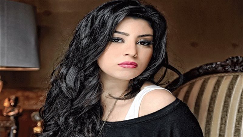 الفنانة أيتن عامر
