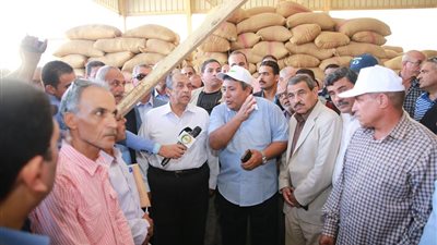 وزير الزراعة لـ بوابة المواطن