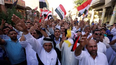 احتجاجات ودعوة إلى عصيان مدني في جنوب العراق