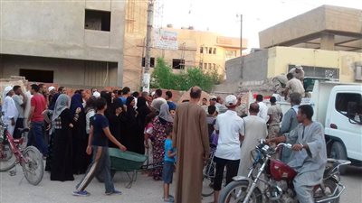 قبل عيد الأضحى 2018.. وصول 2000 كرتونة مواد غذائية إلى مركز جهينة