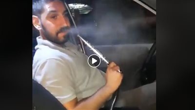 فيديو.. شاب يحل أزمة مهووسي الشيشة.. والشباب: بنحبهم أكثر من أهلنا شكرًا 