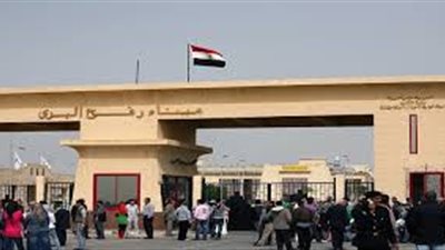 فيديو.. 3 آلاف فلسطيني يعبرون إلى الأراضي المقدسة من خلال ميناء رفح البري