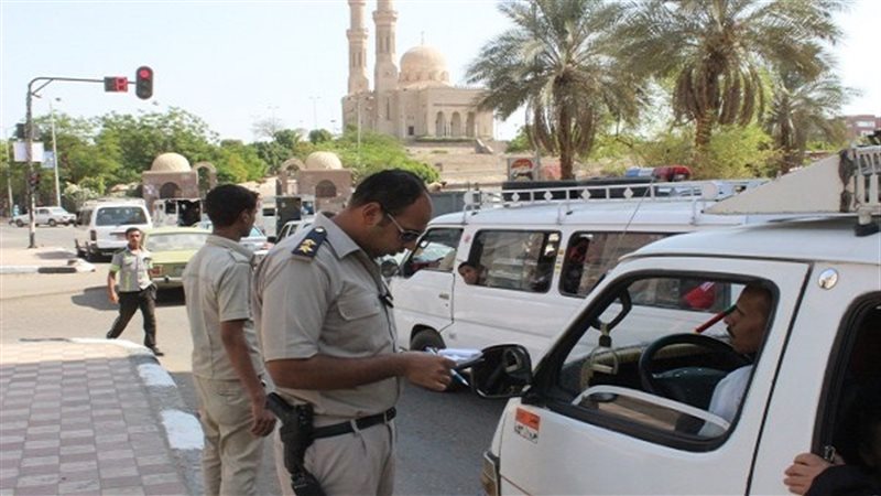 ضبط 3 سائقين