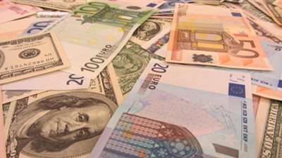 أسعار العملات اليوم .. والأسيوية تتباين فى مستهل تعاملات الأحد 