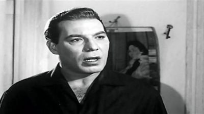 صورة لا تنسى ..  هل شاهدت فريد شوقي مع 