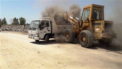 محافظ سوهاج: رفع 100 طن قمامة ومخلفات صلبة في حملات نظافة مكبرة بمركز ساقلتة
