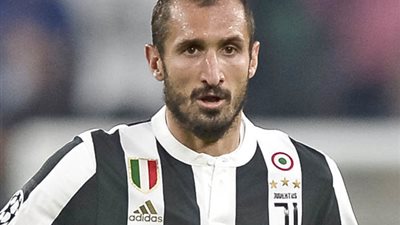 كيليني يقلل من وجود رونالدو في يوفنتوس
