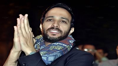  أحمد عصام : تامر حسني الضحكة اللي م القلب 