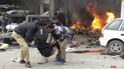 مقتل 2 وإصابة العشرات في هجوم انتحاري بـ العاصمة مقديشيو