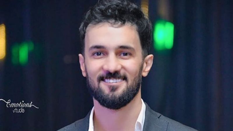 الفنان حسني شتا