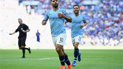 ريو فيرديناند: أجويرو أفضل مهاجم في الدوري الإنجليزي
