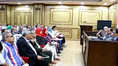 رئيس جامعة بني سويف: 17 مليون جنيها نفقات علاج للعاملين بالجامعة شهريا