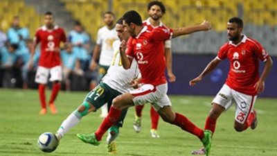 تعرف على حكم مباراة الاهلي والمصري