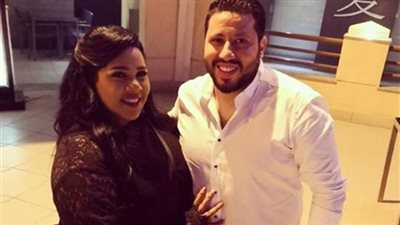 محمد كارتر يحتفل بعيد ميلاد شيماء سيف.. والأخيرة: ربنا يخليك ليا ويحفظنا من كل شر يارب 