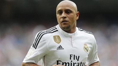 روبيرتو كارلوس مُدرباً لـ