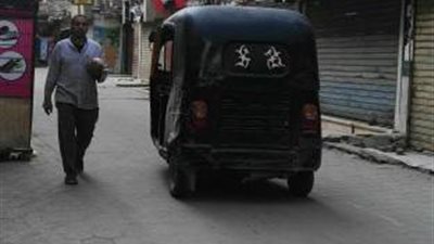 توك توك يفصل رأس طفلة عن جسدها بـ القليوبية
