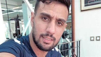 أحمد الشناوي يظهر بقميص بيراميدز لأول مرة
