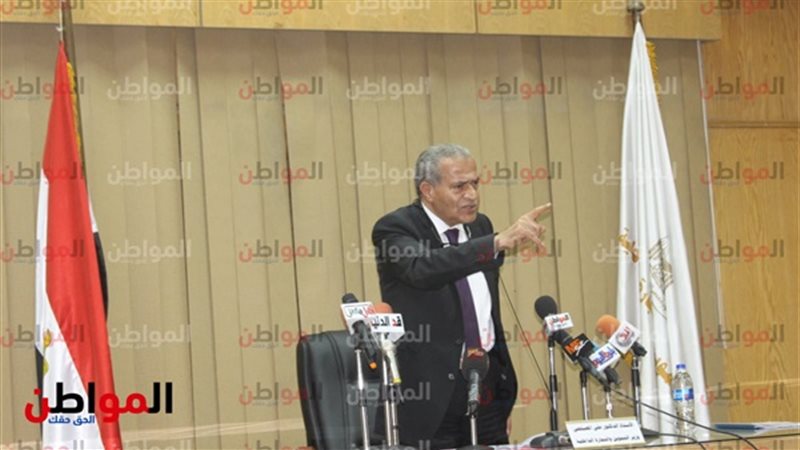 وزير التموين على
