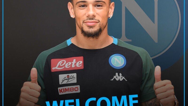 لاعب نابولي الجديد