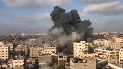 إصابة 20 فلسطينيًا جراء غارة على قطاع غزة 