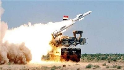 قوات الدفاع الجوي السوري تتصدي لمحاولة اختراق إسرائيلية 