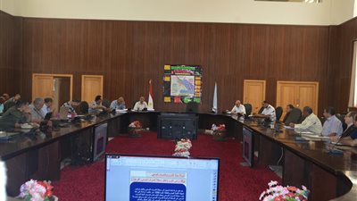 سكرتير عام البحر الأحمر يناقش الاستعدادات النهائية لتنفيذ مشروع صقر 31