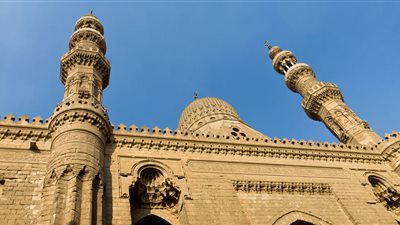 العذراء وصلبان الرفاعي .. تعرف على المساجد القبطية في مصر